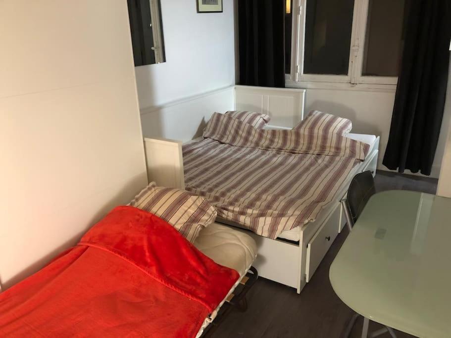 Beau Appartement,Proche De Metro Paris Exterior photo